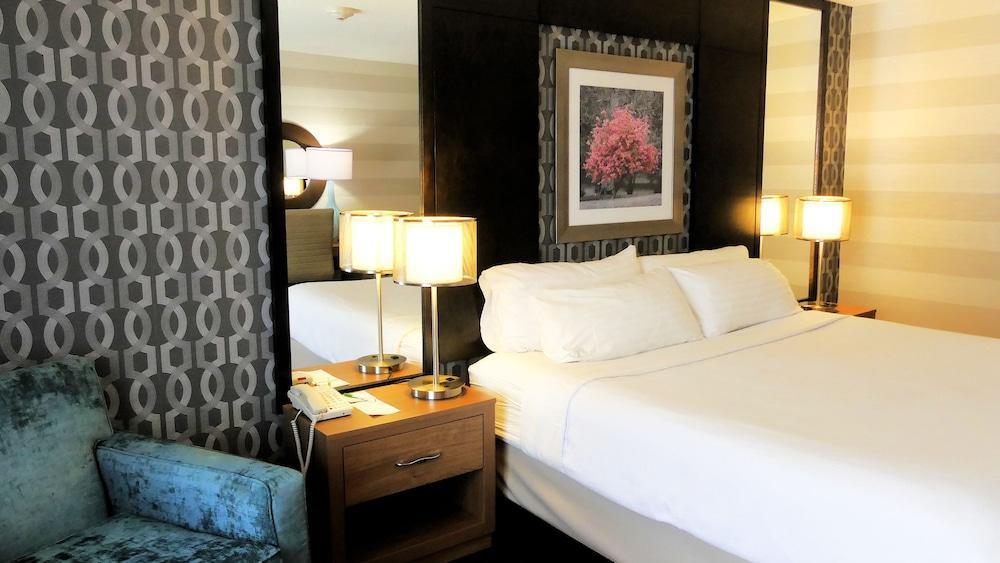 Holiday Inn Niagara Falls-By The Falls By Ihg Buitenkant foto