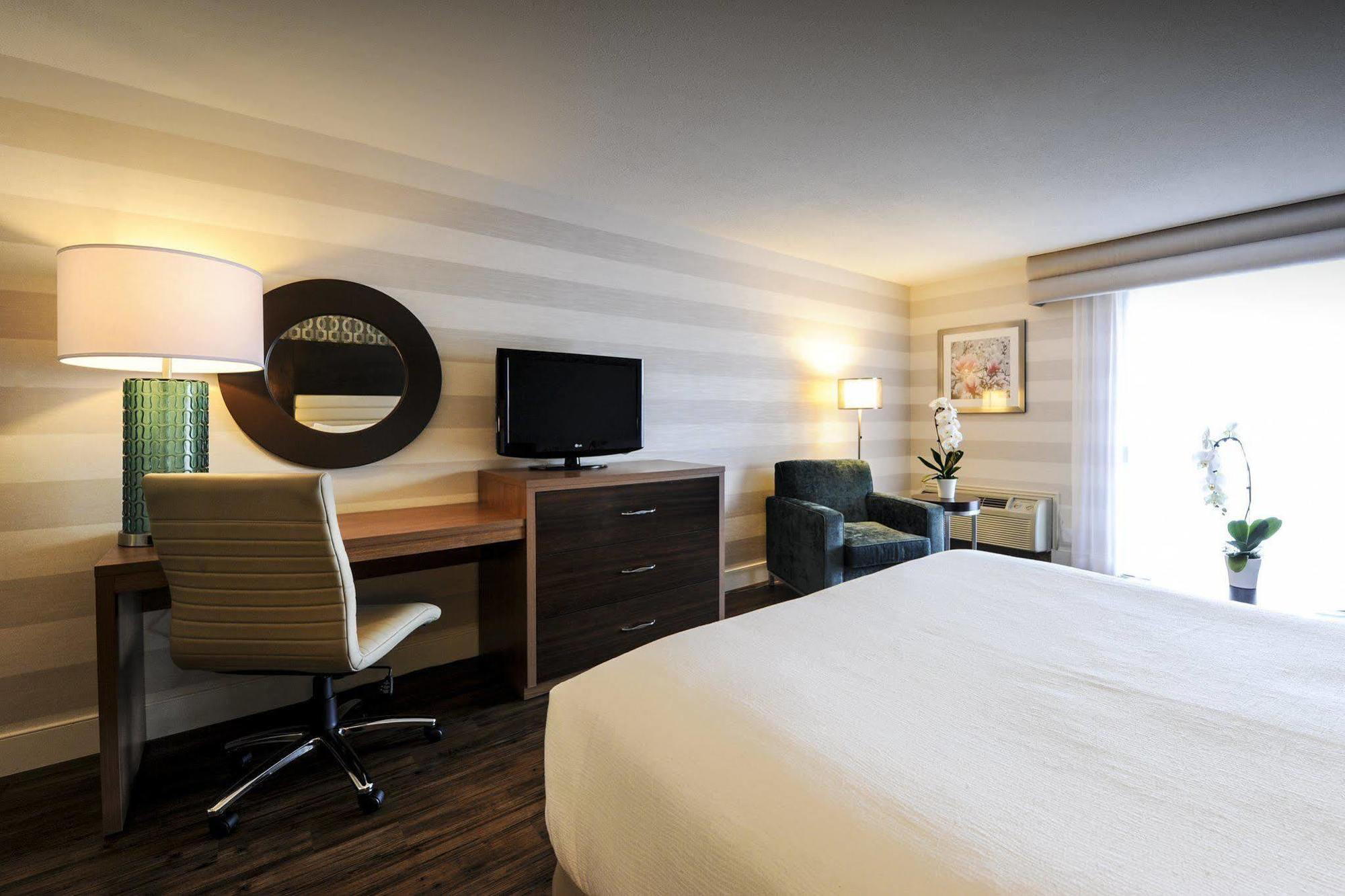 Holiday Inn Niagara Falls-By The Falls By Ihg Buitenkant foto