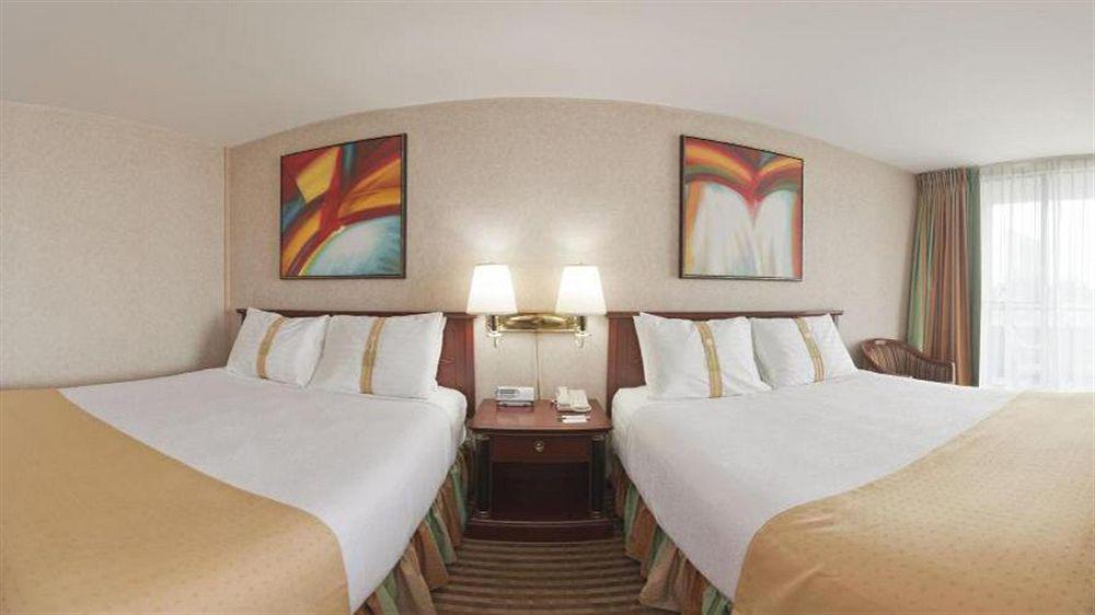 Holiday Inn Niagara Falls-By The Falls By Ihg Buitenkant foto